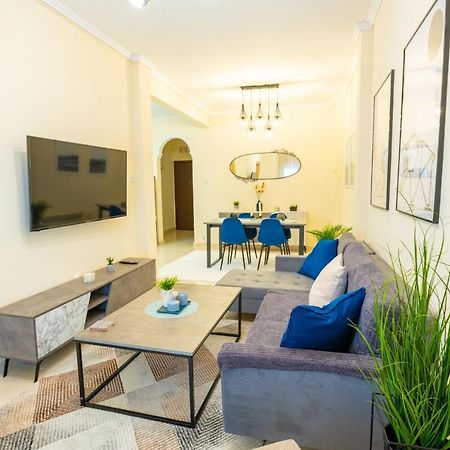 Niovi, Stylish Apartment Near The Waterfront Thessaloniki Exterior photo